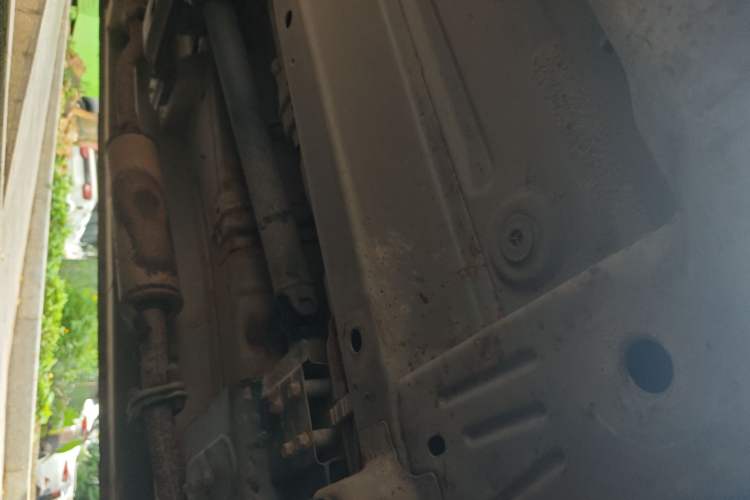 Used CHANGAN KAICHENG Ounuo S 2012 1.3L Base Version Chassis Front Right