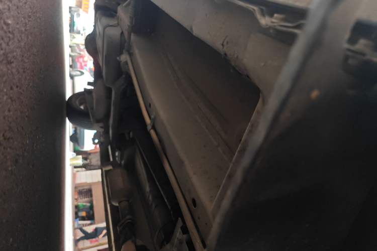 Used CHANGAN KAICHENG Ounuo S 2012 1.5L Elite Version Chassis Front Right