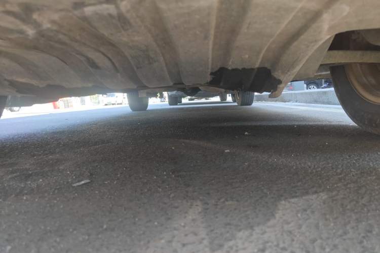 Used CHANGAN KAICHENG Ounuo S 2012 1.5L Elite Version Chassis Front