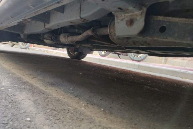 Used CHANGAN KAICHENG Ounuo S 2012 1.5L Elite Version Chassis Rear Left