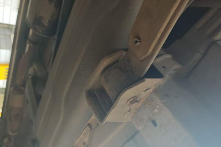 Used CHANGAN KAICHENG Ounuo S 2012 1.3L Base Version Chassis Rear Right