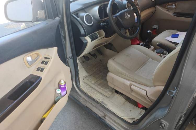 Used CHANGAN KAICHENG Ounuo S 2012 1.5L Elite Version Driver Seat