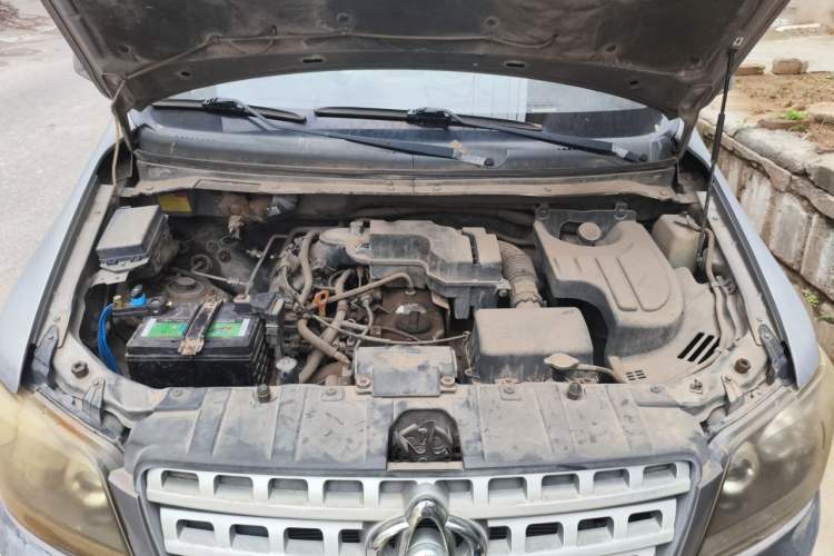 Used CHANGAN KAICHENG Ounuo S 2012 1.5L Standard Version Engine Bay