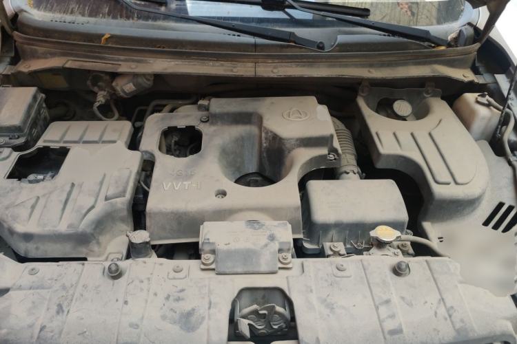 Used CHANGAN KAICHENG Ounuo S 2012 1.5L Elite Version Engine Bay