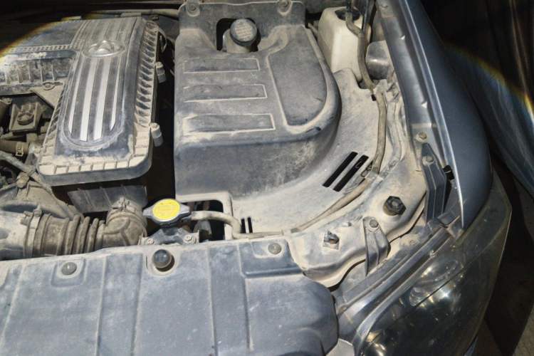 Used CHANGAN KAICHENG Ounuo S 2012 1.3L Standard Version Engine Bay Left