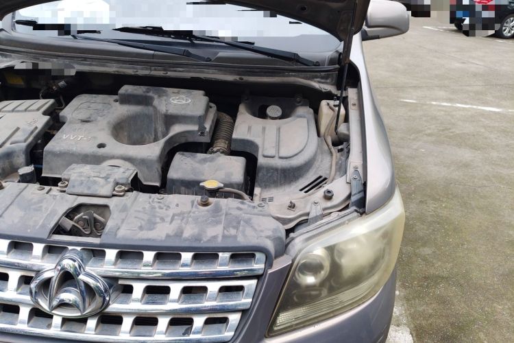 Used CHANGAN KAICHENG Ounuo S 2012 1.5L Elite Version Engine Bay Left