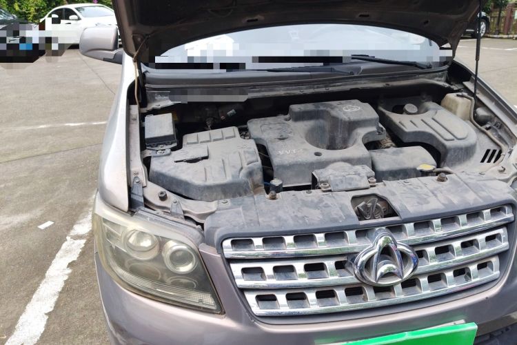 Used CHANGAN KAICHENG Ounuo S 2012 1.5L Elite Version Engine Bay Right