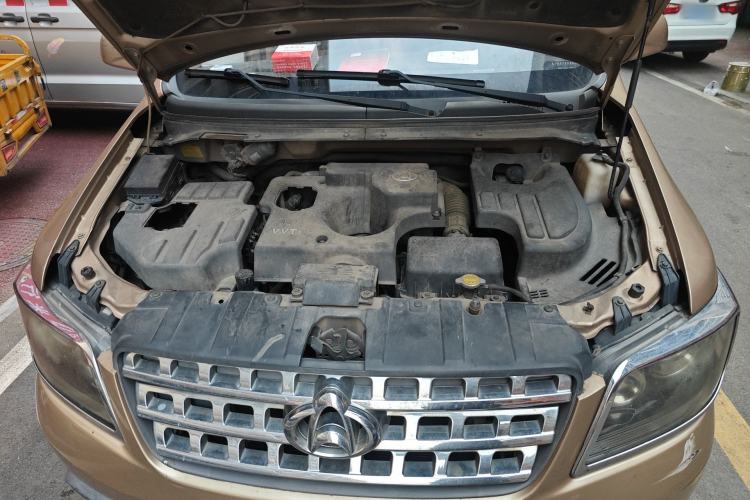Used CHANGAN KAICHENG Ounuo S 2012 1.5L Elite Version Engine Bay