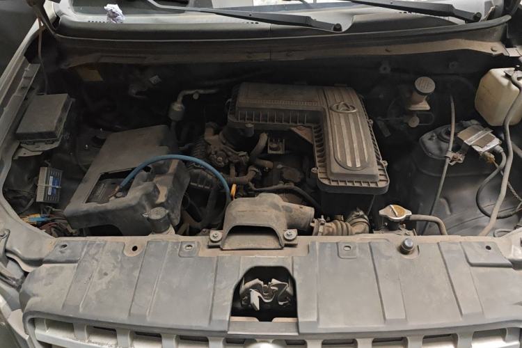 Used CHANGAN KAICHENG Ounuo S 2012 1.3L Base Version Engine Bay