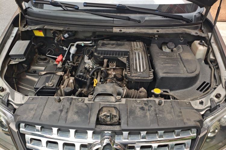 Used CHANGAN KAICHENG Ounuo S 2012 1.3L Elite Version Engine Bay