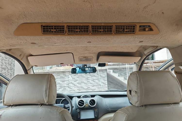 Used CHANGAN KAICHENG Ounuo S 2012 1.3L Elite Version Headliner