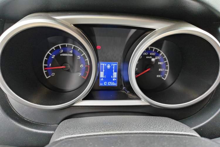 Used CHANGAN KAICHENG Ounuo S 2012 1.3L Base Version Instrument Cluster