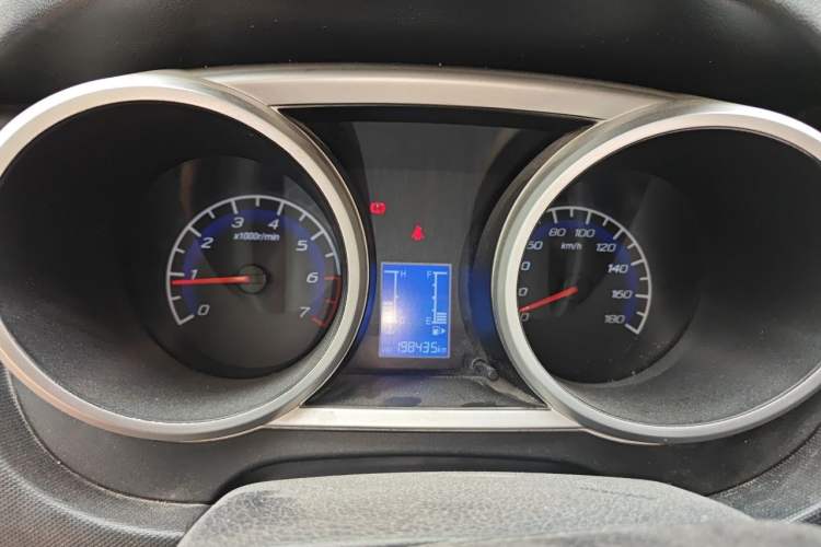Used CHANGAN KAICHENG Ounuo S 2012 1.3L Elite Version Instrument Cluster