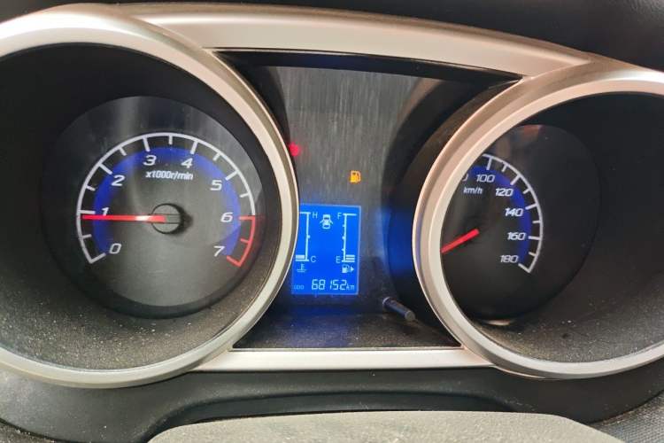 Used CHANGAN KAICHENG Ounuo S 2012 1.3L Elite Version Instrument Cluster