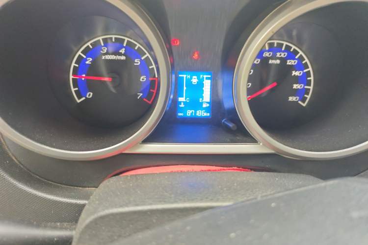 Used CHANGAN KAICHENG Ounuo S 2012 1.3L Base Version Odometer Close Up