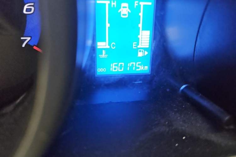 Used CHANGAN KAICHENG Ounuo S 2012 1.3L Base Version Odometer Close Up