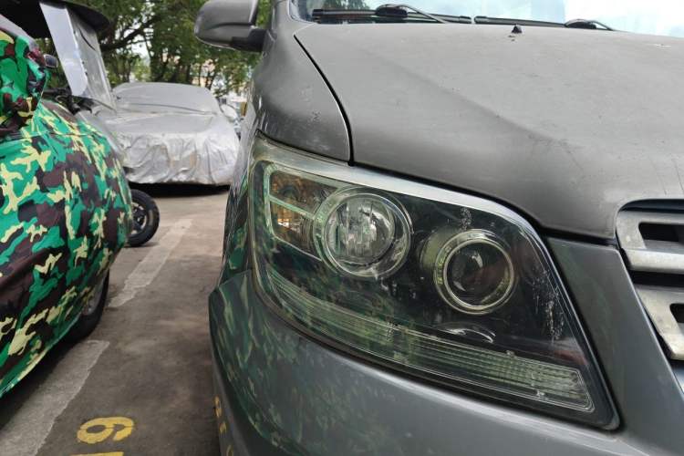 Used CHANGAN KAICHENG Ounuo S 2012 1.3L Elite Version Right Front Headlight