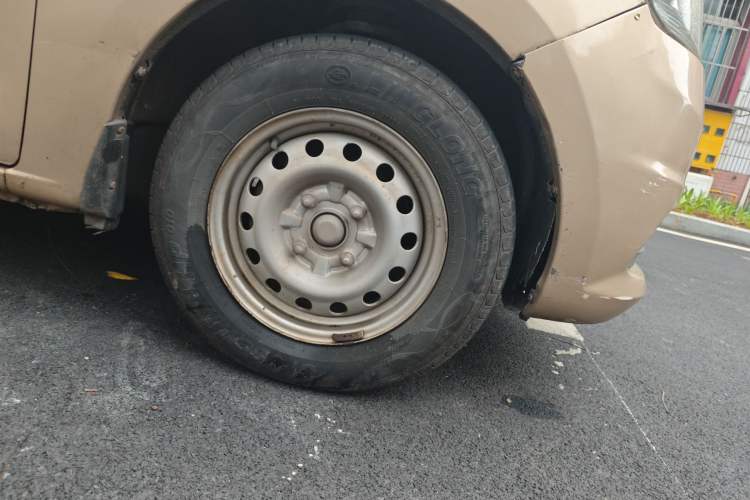 Used CHANGAN KAICHENG Ounuo S 2012 1.3L Base Version Right Front Wheel Hub