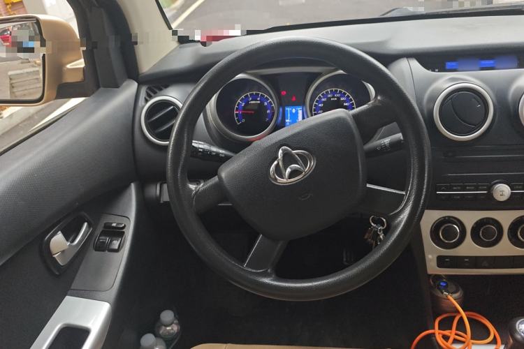 Used CHANGAN KAICHENG Ounuo S 2012 1.3L Base Version Steering Wheel