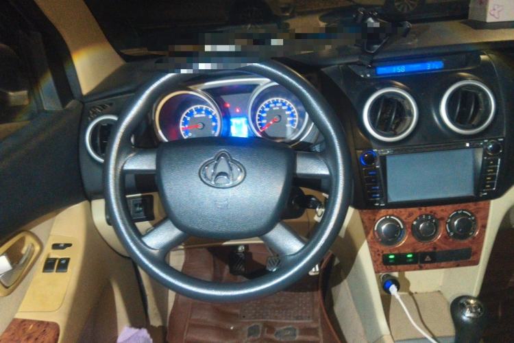 Used CHANGAN KAICHENG Ounuo S 2012 1.3L Standard Version Steering Wheel