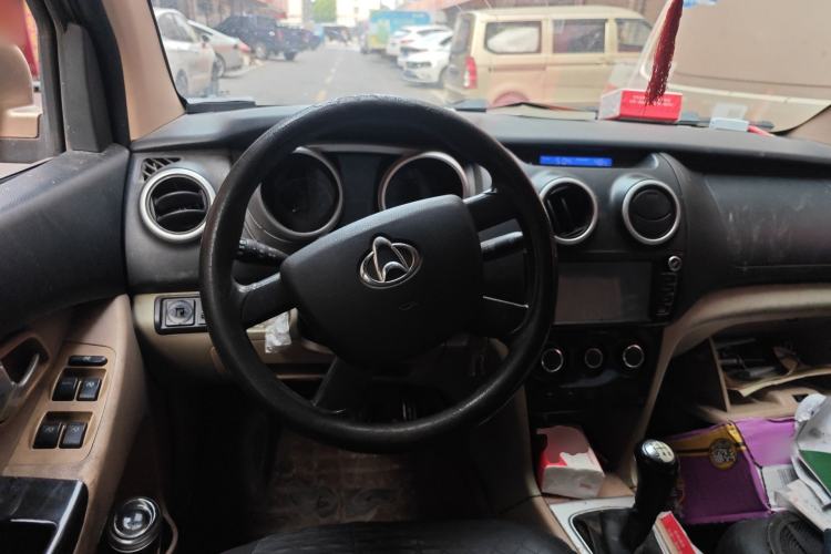Used CHANGAN KAICHENG Ounuo S 2012 1.5L Elite Version Steering Wheel