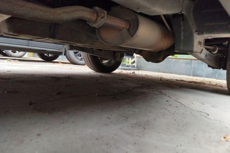 Used CHANGAN KAICHENG Ounuo S 2013 1.5L Elite Model Chassis Front Right
