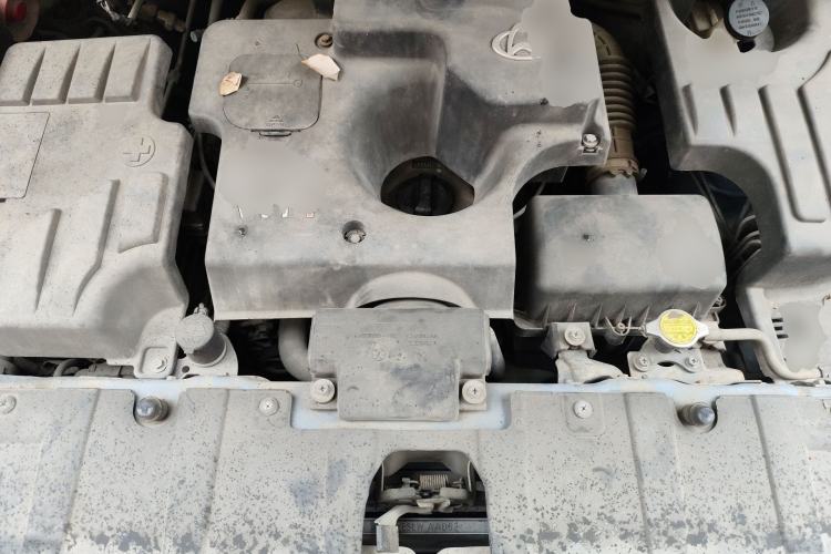 Used CHANGAN KAICHENG Ounuo S 2013 1.5L Elite Model Engine Bay