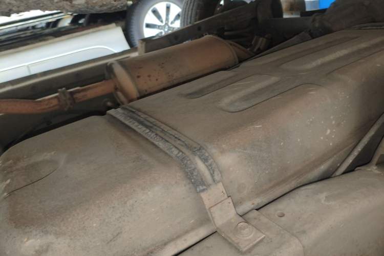 Used CHANGAN KAICHENG Ounuo S 2013 1.5L Elite Model Chassis Front Left