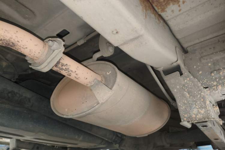 Used CHANGAN KAICHENG Ounuo S 2013 1.5L Elite Model Chassis Front Right