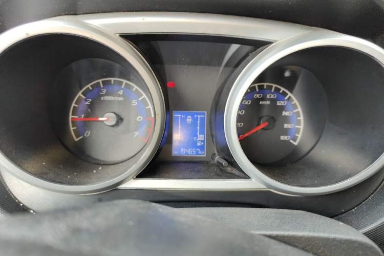 Used CHANGAN KAICHENG Ounuo S 2013 1.5L Elite Model Instrument Cluster
