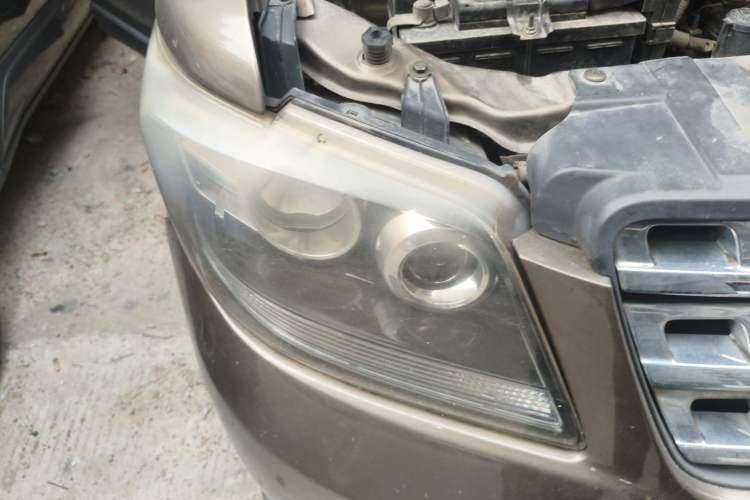 Used CHANGAN KAICHENG Ounuo S 2013 1.5L Elite Model Right Front Headlight