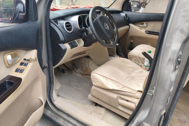 Used CHANGAN KAICHENG Ounuo S 2013 1.5L Elite Model Driver Seat