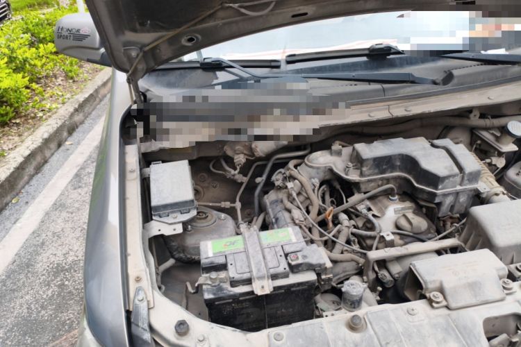 Used CHANGAN KAICHENG Ounuo S 2013 1.5L Elite Model Engine Bay Right