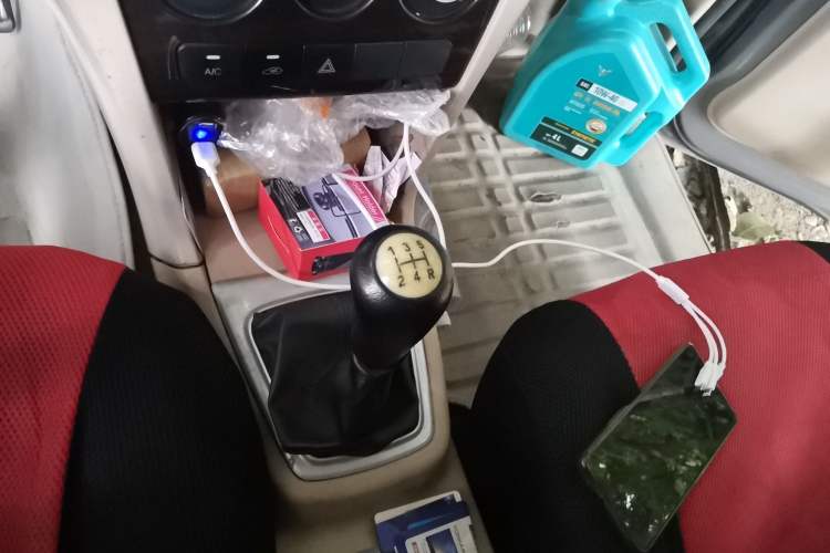 Used CHANGAN KAICHENG Ounuo S 2013 1.5L Elite Model Gear Lever