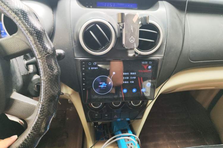Used CHANGAN KAICHENG Ounuo S 2013 1.5L Elite Model Audio And AC Panel