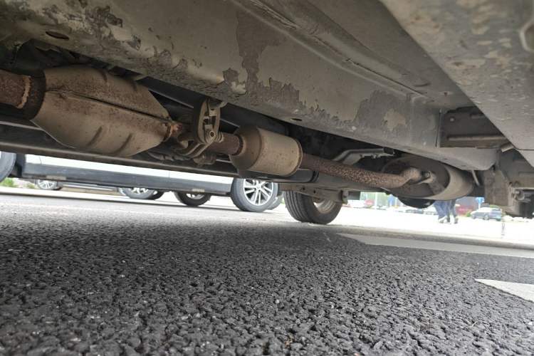 Used CHANGAN KAICHENG Ounuo S 2013 1.5L Elite Model Chassis Front Left
