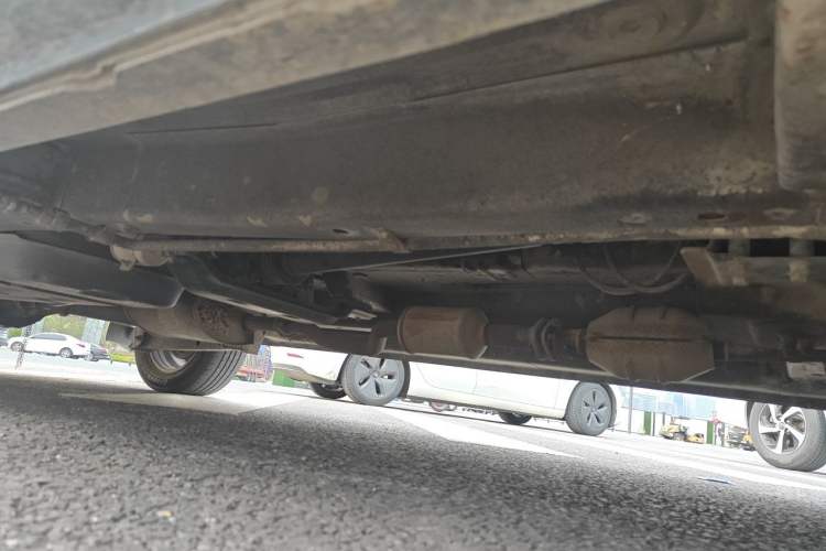 Used CHANGAN KAICHENG Ounuo S 2013 1.5L Elite Model Chassis Front Right