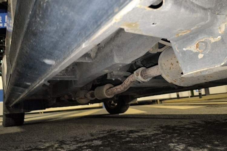 Used CHANGAN KAICHENG Ounuo S 2013 1.5L Elite Model Chassis Rear Left