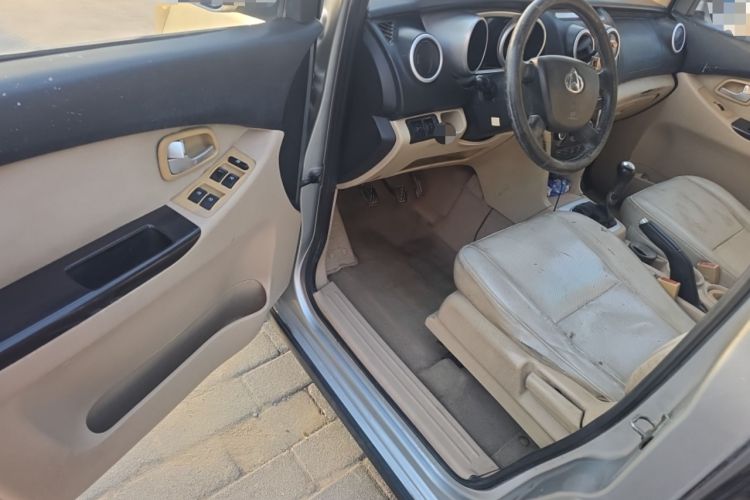Used CHANGAN KAICHENG Ounuo S 2013 1.5L Elite Model Driver Seat