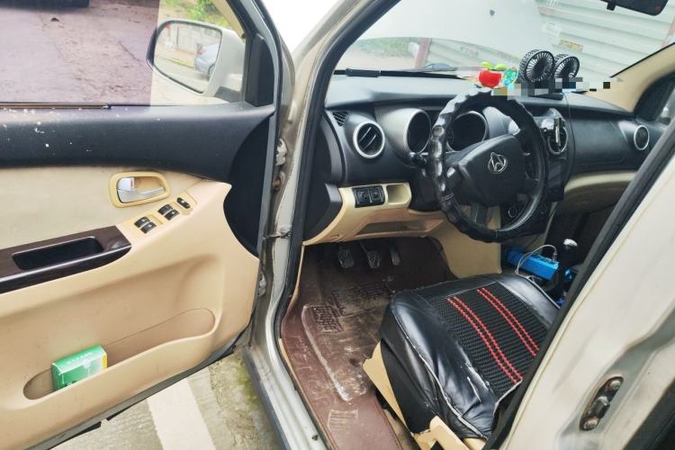 Used CHANGAN KAICHENG Ounuo S 2013 1.5L Elite Model Driver Seat