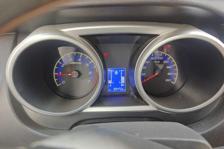 Used CHANGAN KAICHENG Ounuo S 2013 1.5L Elite Model Instrument Cluster