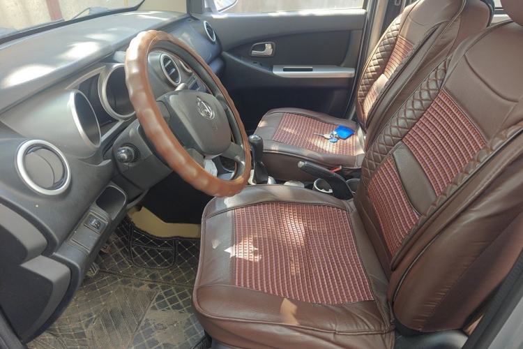 Used CHANGAN KAICHENG Ounuo S 2013 1.5L Elite Model Left Front Seat
