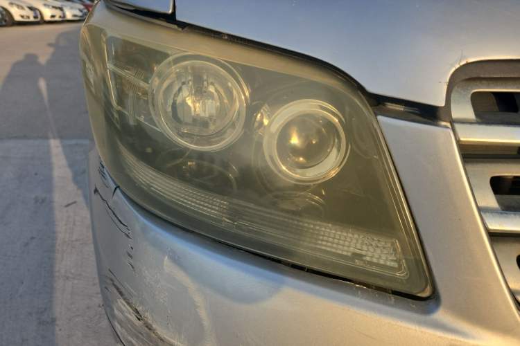 Used CHANGAN KAICHENG Ounuo S 2013 1.5L Elite Model Right Front Headlight