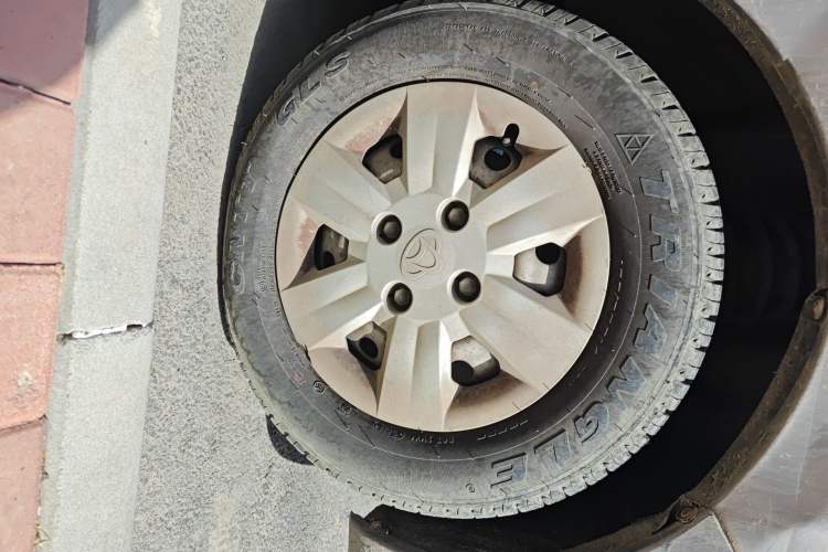 Used CHANGAN KAICHENG Ounuo S  Right Front Wheel Hub