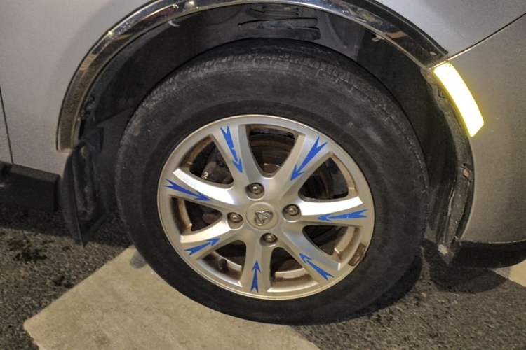 Used CHANGAN KAICHENG Ounuo S 2013 1.5L Elite Model Right Front Wheel Hub