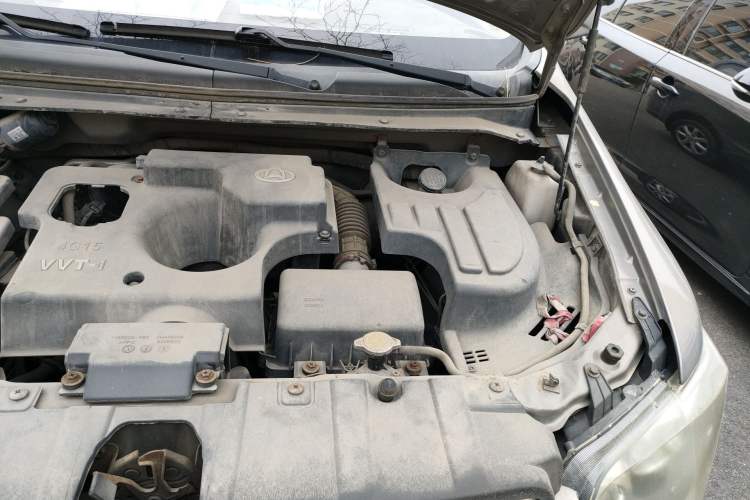 Used CHANGAN KAICHENG Ounuo S 2013 1.5L Elite Model Engine Bay Left
