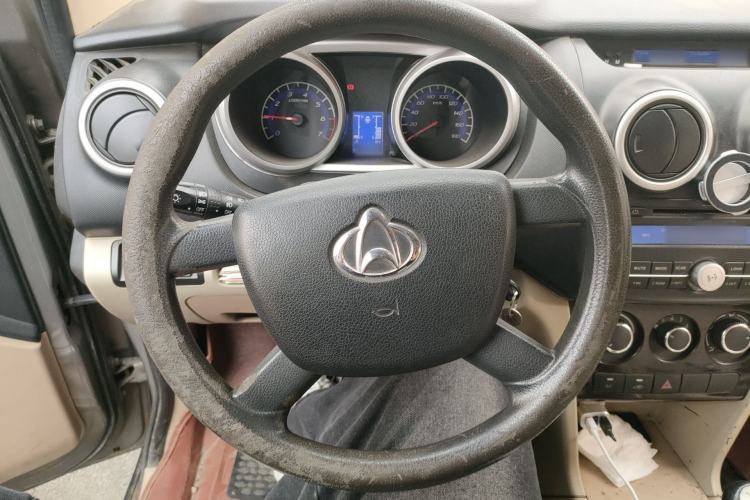 Used CHANGAN KAICHENG Ounuo S 2013 1.5L Elite Model Steering Wheel