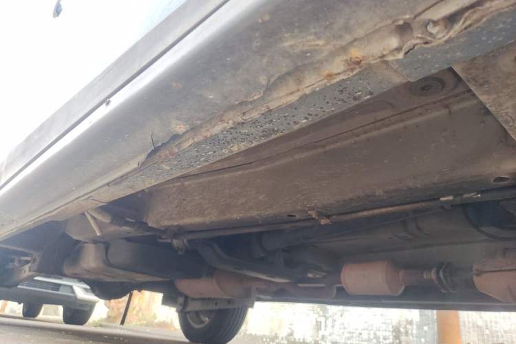 Used CHANGAN KAICHENG Ounuo S 2014 1.5L Elite Model Chassis Front Right