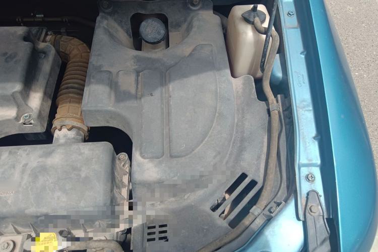 Used CHANGAN KAICHENG Ounuo S 2014 1.5L Elite Model Engine Bay Left