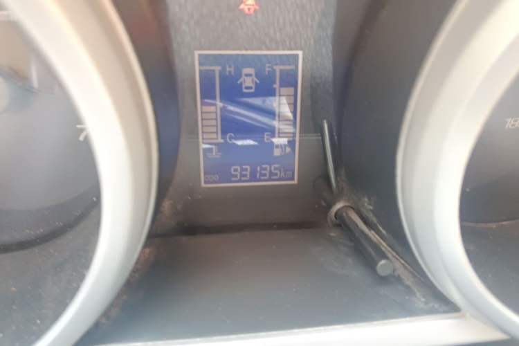 Used CHANGAN KAICHENG Ounuo S 2014 1.5L Elite Model Odometer Close Up